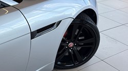 2017 (17) JAGUAR F-TYPE 3.0 Supercharged V6 2dr Auto 5453449