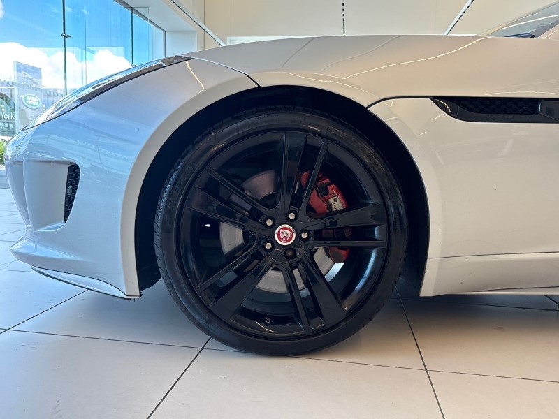 2017 (17) JAGUAR F-TYPE 3.0 Supercharged V6 2dr Auto 5453412