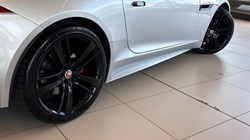 2017 (17) JAGUAR F-TYPE 3.0 Supercharged V6 2dr Auto 5453448