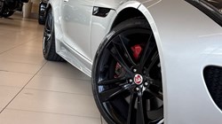 2017 (17) JAGUAR F-TYPE 3.0 Supercharged V6 2dr Auto 5453444