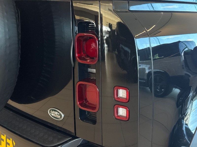 2023 (23) LAND ROVER COMMERCIAL DEFENDER 3.0 D250 Hard Top Auto 5453870