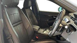 2020 (70) LAND ROVER RANGE ROVER EVOQUE 2.0 D150 R-Dynamic S 5dr Auto 5456032
