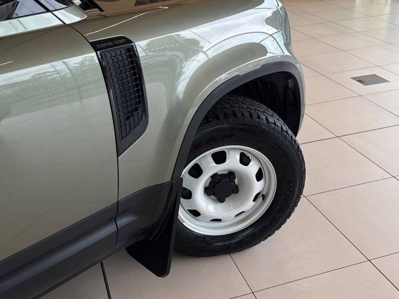2023 (73) LAND ROVER COMMERCIAL DEFENDER 3.0 D250 Hard Top Auto [3 Seat] 5468695
