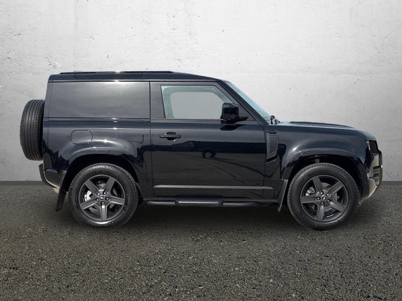 2025 (75) LAND ROVER COMMERCIAL DEFENDER 3.0 D250 Hard Top X-Dynamic SE Auto 5448380