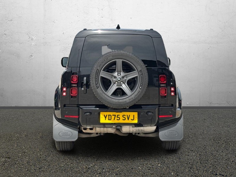 2025 (75) LAND ROVER COMMERCIAL DEFENDER 3.0 D250 Hard Top X-Dynamic SE Auto 5448381
