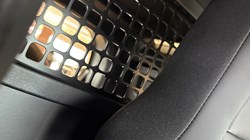 2025 (75) LAND ROVER COMMERCIAL DEFENDER 3.0 D250 Hard Top X-Dynamic SE Auto 5448393