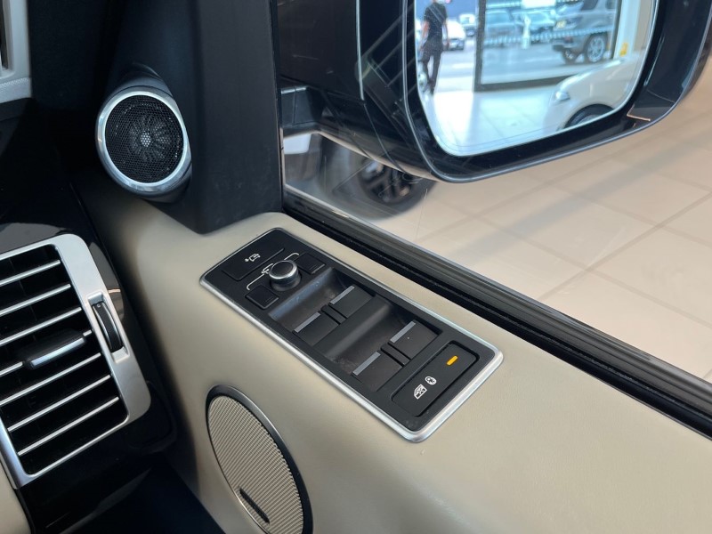 2017 (67) LAND ROVER RANGE ROVER 3.0 TDV6 Vogue SE 4dr Auto 5462659