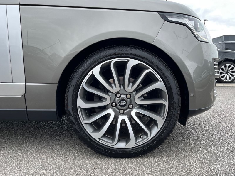 2017 (67) LAND ROVER RANGE ROVER 3.0 TDV6 Vogue SE 4dr Auto 5462644