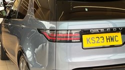 2023 (23) LAND ROVER DISCOVERY 3.0 D300 R-Dynamic HSE 5dr Auto 5454146