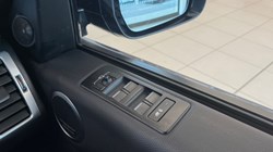 2023 (23) LAND ROVER DISCOVERY 3.0 D300 R-Dynamic HSE 5dr Auto 5454119