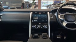 2023 (23) LAND ROVER DISCOVERY 3.0 D300 R-Dynamic HSE 5dr Auto 5454110