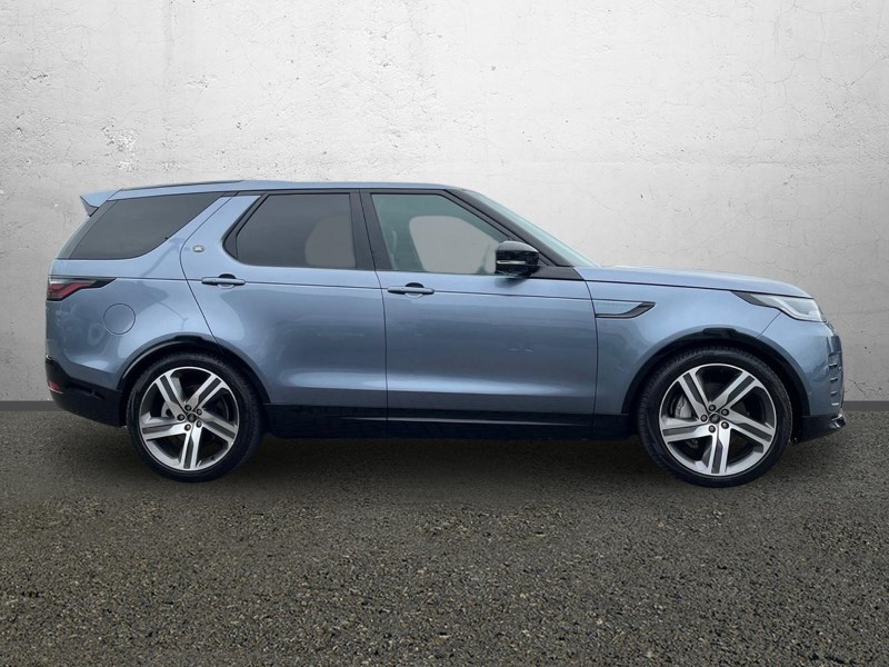 2023 (23) LAND ROVER DISCOVERY 3.0 D300 R-Dynamic HSE 5dr Auto 5454101