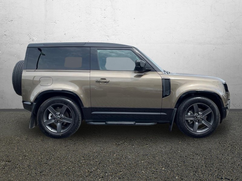 2025 (25) LAND ROVER COMMERCIAL DEFENDER 3.0 D250 Hard Top X-Dynamic SE Auto 5462804