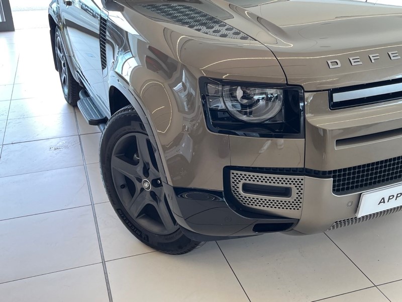 2025 (25) LAND ROVER COMMERCIAL DEFENDER 3.0 D250 Hard Top X-Dynamic SE Auto 5462842