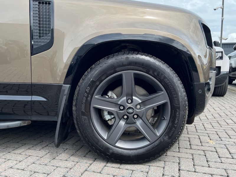 2025 (25) LAND ROVER COMMERCIAL DEFENDER 3.0 D250 Hard Top X-Dynamic SE Auto 5462807