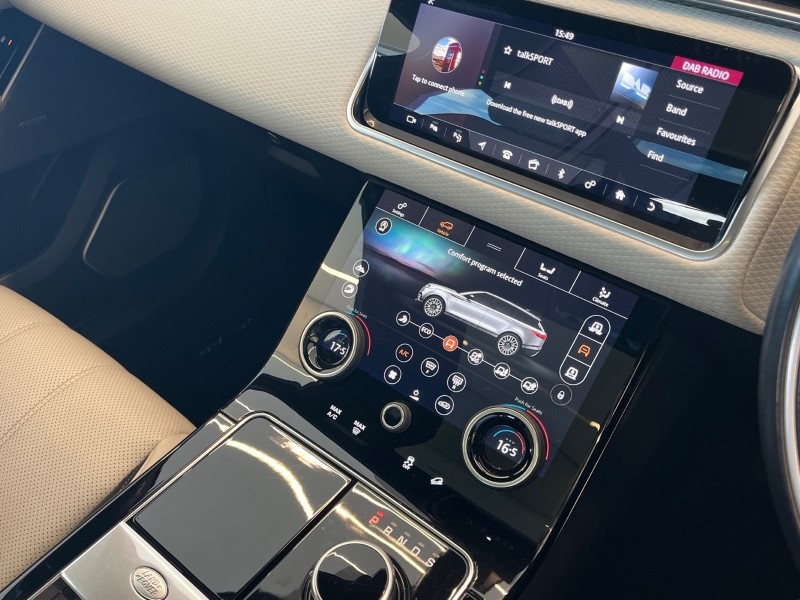 2018 (68) LAND ROVER RANGE ROVER VELAR 3.0 D300 R-Dynamic SE 5dr Auto 5470098