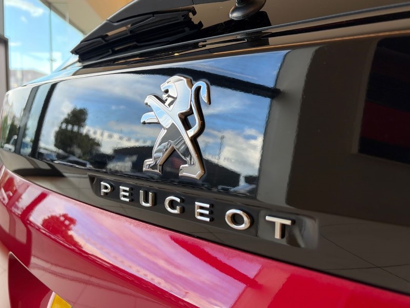 2020 (20) PEUGEOT 3008 1.6 PureTech 180 GT Line Premium 5dr EAT8 5489252