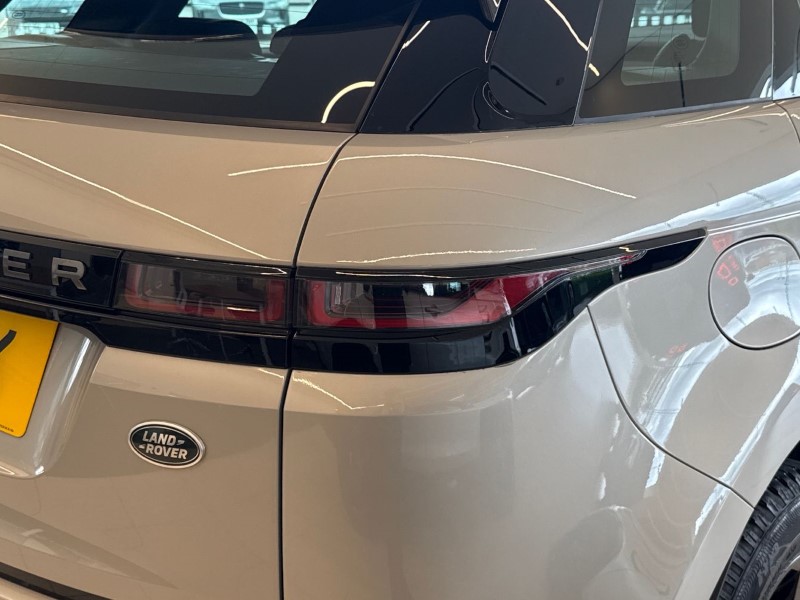 2021 (71) LAND ROVER RANGE ROVER EVOQUE 2.0 D165 R-Dynamic SE 5dr Auto 5472848