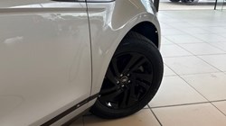2021 (71) LAND ROVER RANGE ROVER EVOQUE 2.0 D165 R-Dynamic SE 5dr Auto 5472850