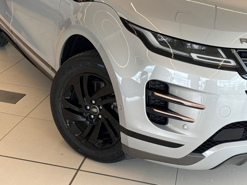 2021 (71) LAND ROVER RANGE ROVER EVOQUE 2.0 D165 R-Dynamic SE 5dr Auto 5472843