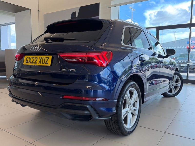 2022 (22) AUDI Q3 35 TFSI S Line 5dr S Tronic 5495468