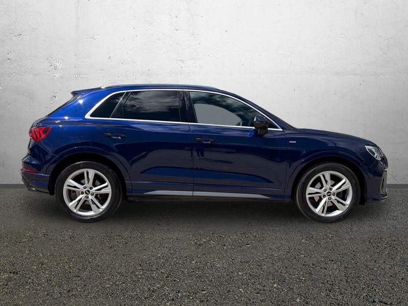 2022 (22) AUDI Q3 35 TFSI S Line 5dr S Tronic 5495422