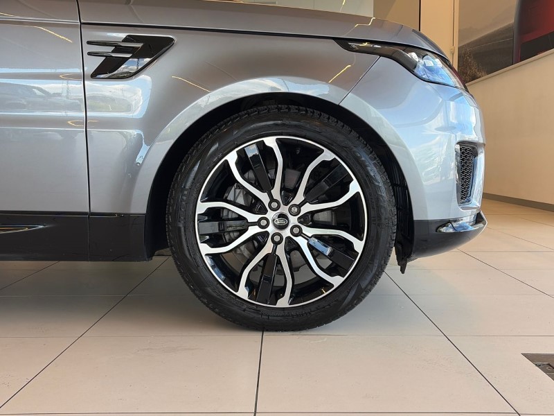 2022 (22) LAND ROVER RANGE ROVER SPORT 3.0 D300 HSE Silver 5dr Auto 5486007