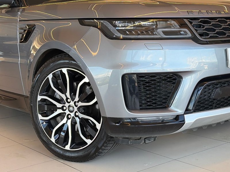 2022 (22) LAND ROVER RANGE ROVER SPORT 3.0 D300 HSE Silver 5dr Auto 5486043