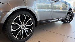 2022 (22) LAND ROVER RANGE ROVER SPORT 3.0 D300 HSE Silver 5dr Auto 5486049