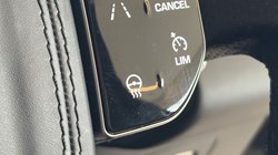 2019 (69) LAND ROVER RANGE ROVER VELAR 2.0 D240 R-Dynamic HSE 5dr Auto 5483779