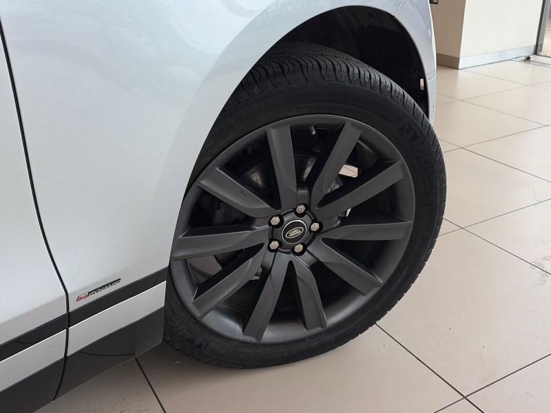 2019 (69) LAND ROVER RANGE ROVER VELAR 2.0 D240 R-Dynamic HSE 5dr Auto 5483803