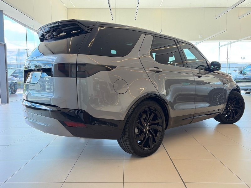 2024 (74) LAND ROVER DISCOVERY 3.0 D300 Dynamic SE 5dr Auto 5541503