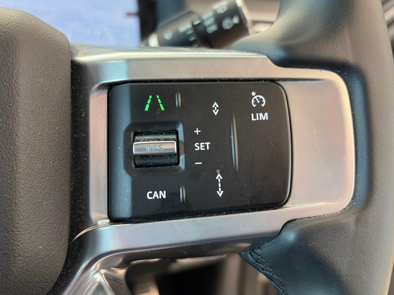 2024 (74) LAND ROVER DISCOVERY 3.0 D300 Dynamic SE 5dr Auto 5541474