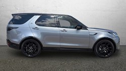 2024 (74) LAND ROVER DISCOVERY 3.0 D300 Dynamic SE 5dr Auto 5541450
