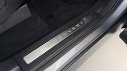 2024 (74) LAND ROVER DISCOVERY 3.0 D300 Dynamic SE 5dr Auto 5541486