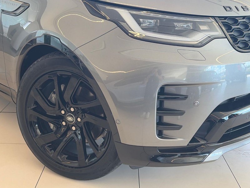 2024 (74) LAND ROVER DISCOVERY 3.0 D300 Dynamic SE 5dr Auto 5541490