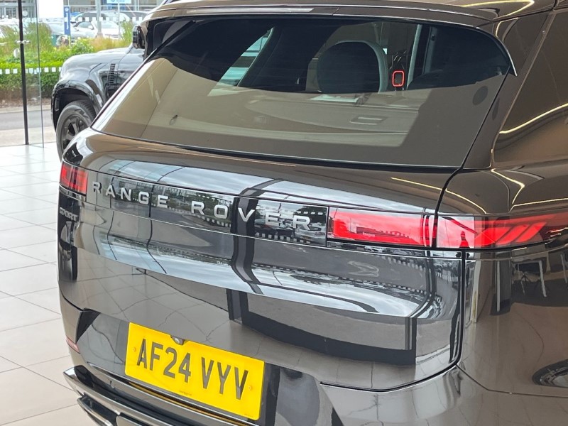 2024 (24) LAND ROVER RANGE ROVER SPORT 3.0 P460e Dynamic SE 5dr Auto 5480819