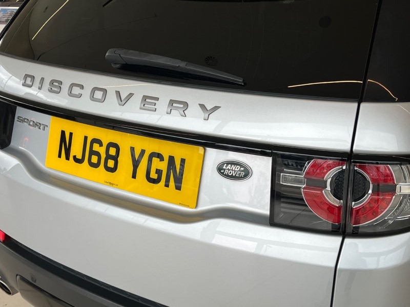 2018 (68) LAND ROVER DISCOVERY SPORT 2.0 TD4 180 SE Tech 5dr Auto 5503419