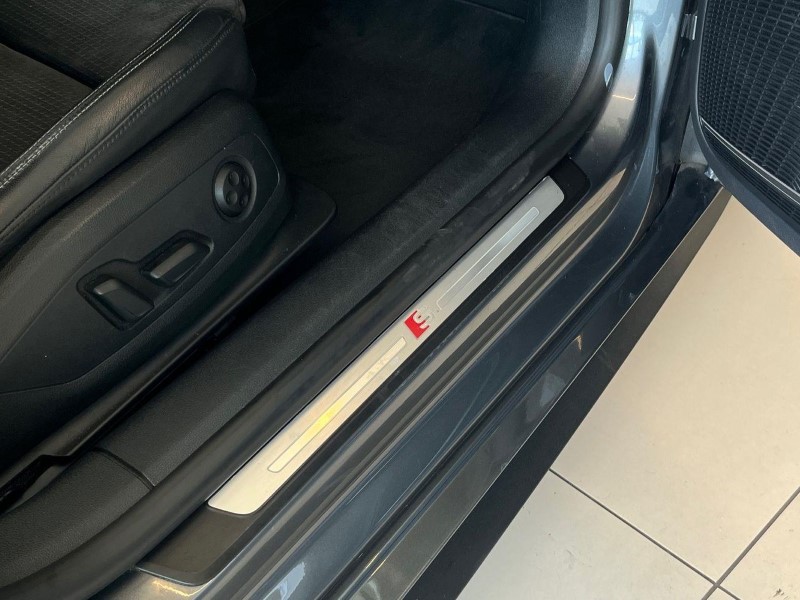 2019 (19) AUDI A5 40 TDI Quattro S Line 5dr S Tronic 5528869