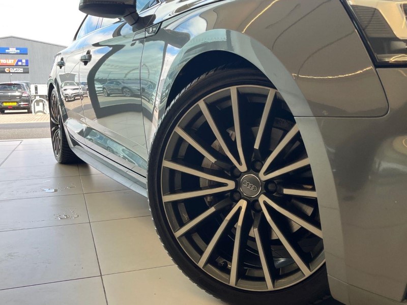 2019 (19) AUDI A5 40 TDI Quattro S Line 5dr S Tronic 5528875