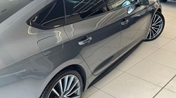 2019 (19) AUDI A5 40 TDI Quattro S Line 5dr S Tronic 5528882