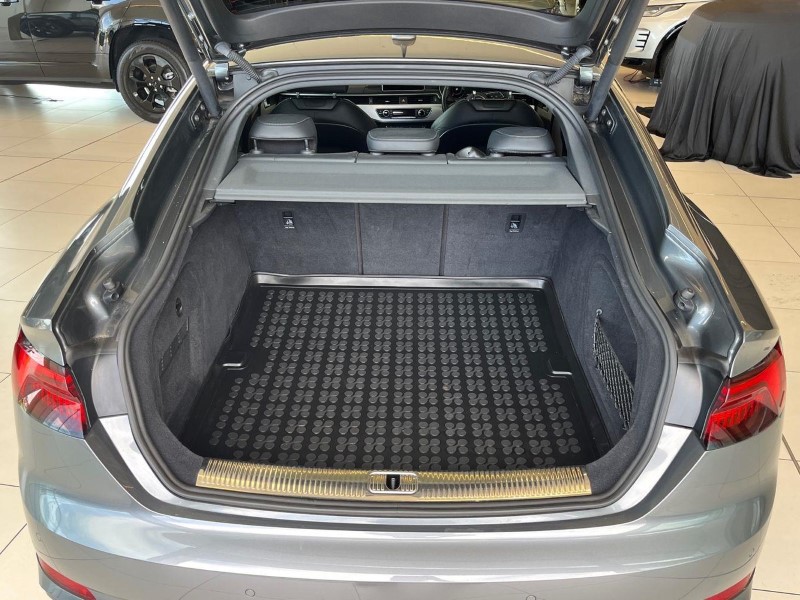 2019 (19) AUDI A5 40 TDI Quattro S Line 5dr S Tronic 5528841