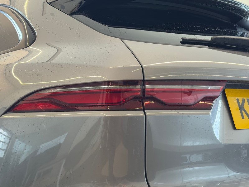 2024 (74) JAGUAR F-PACE 2.0 P400e R-Dynamic HSE Black 90th Anniv 5dr Auto 5500062