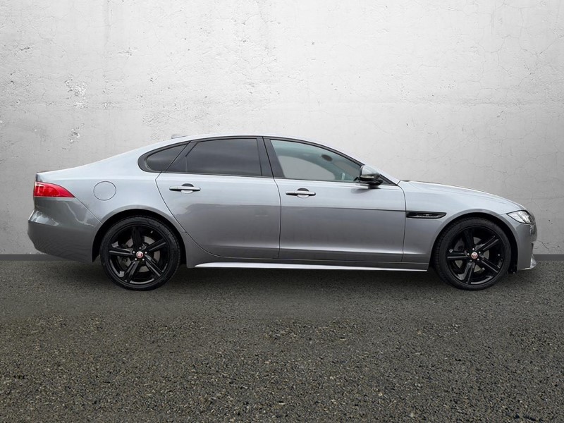 2020 (70) JAGUAR XF 2.0d [180] Chequered Flag 4dr Auto 5513405
