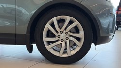 2017 (67) LAND ROVER DISCOVERY 3.0 TD6 HSE 5dr Auto 5507189