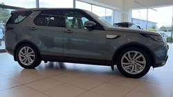 2017 (67) LAND ROVER DISCOVERY 3.0 TD6 HSE 5dr Auto 5507238