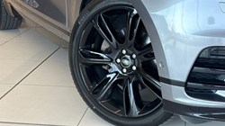 2021 (21) LAND ROVER RANGE ROVER VELAR 2.0 D200 R-Dynamic SE 5dr Auto 5552750