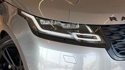 2021 (21) LAND ROVER RANGE ROVER VELAR 2.0 D200 R-Dynamic SE 5dr Auto 5552724