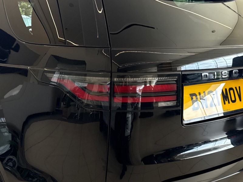2021 (21) LAND ROVER DISCOVERY 3.0 D300 R-Dynamic SE 5dr Auto 5507857