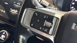 2021 (21) LAND ROVER DISCOVERY 3.0 D300 R-Dynamic SE 5dr Auto 5507866